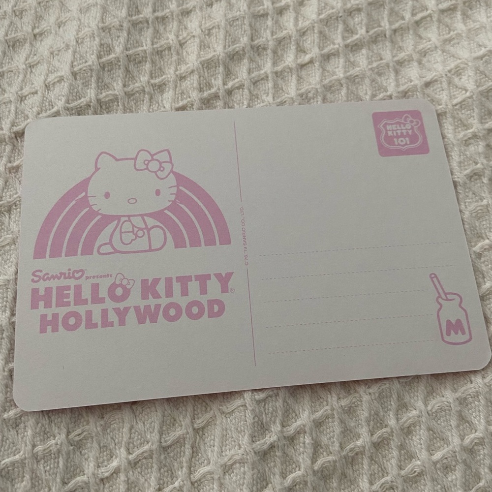 Hello Kitty Hollywood Postcard NEW - Picture 2 of 2